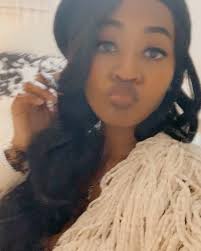 𝑆𝑒𝑎𝑠𝑜𝑛 𝑜𝑓 𝑓𝑢𝑙𝑙 𝑏𝑙𝑜𝑜𝑚.🤍