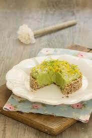 Tarte Crue A L Avocat Et Au Citron Vegan Au Vert Avec Lili Recettes De Cuisine Recette Avocat Recette