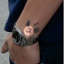 It is said that about 56, although it seems that the number may increase, as it has done in recent years. 12 Amazing Harry Styles Tattoos