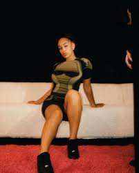 Jorja smith has confirmed that she will release some new music in 2020. Jorja Smith Daily On Twitter Vogue Just Announced That Jorja Smith Congrats Jorja Smith