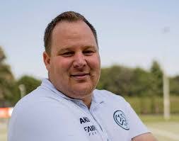 David Hanisch's Instagram, Twitter & Facebook