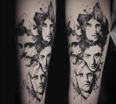 Tatouage freddie mercury freddie mercury tattoo queen freddie mercury kamera tattoos band nails xmas music nagellack design nail water decals queen nails. Queen Tattoo By Tattooer Nadi Post 15847