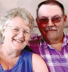 Kayla Elswick's Instagram, Twitter & Facebook