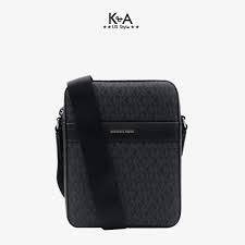 Túi xách nam đeo chéo hàng hiệu Michael Kors Cooper Logo Black Crossbody  Bag, túi xách