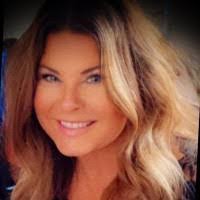 Donna Veatch's Instagram, Twitter & Facebook