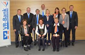 Banking & brokerage bei der postbank: 2014 12 05 Jubilare Feiern 220 Jahre Vr Bank Landsberg Ammersee Eg