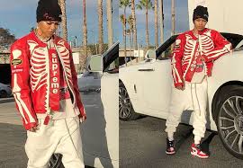 See pictures and shop the latest fashion and style trends of teyana taylor, including teyana taylor wearing shoes, clothes, jewelry and more. Teyana Taylor Pause Online Men S Fashion Street Style Fashion News Streetwear