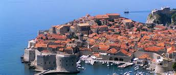 Δαλματικές ακτές, λίμνες πλίτβιτσε, βενετία. Oi Magikes Dalmatikes Aktes Toy Versus Versus Travel