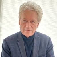 Deborah Helmke's Instagram, Twitter & Facebook