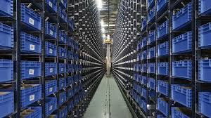 Distribuisce all'ingrosso prodotti di utensileria elettrica e manuale, ferramenta e derivati vergella, giardinaggio, edilizia e abbigliamento antinfortunistico in tutto il nord italia. Vendita All Ingrosso Per Rivenditori Di Ferramenta F Lli Zangrillo Srl