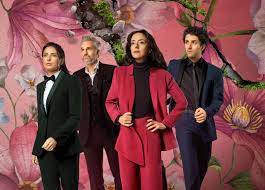 La casa de las flores agustin. La Casa De Las Flores La Pelicula 2021 Critica Un Regalo Para Los Fans De La Familia De La Mora En Netflix