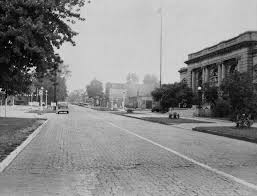 South Poplar Old Post Office On Right Centralia Illinois Centralia Old Post Office