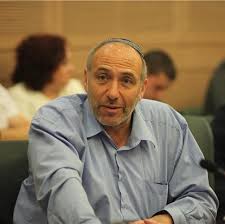 ‎הרב אלי בן דהן, סגן שר הביטחון לשעבר. ×ž×•×˜×™ ×™×•×'×' ×§×•××œ×™×¦ ×™×™×Ÿ