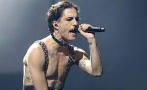 La polémique enfle déjà à rotterdam. Eurovision 2021 Le Groupe Italien Maneskin Subira De Son Plein Gre Un Test De Depistage De Drogues