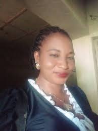 Inspiring Couple in Wheelchairs Embody Perseverance and Gratitude