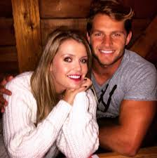 Lady kitty spencer and sisters lady amelia and eliza. Lady Kitty Spencer Has Nothing But Love For Sister Amelia S Handsome Boyfriend