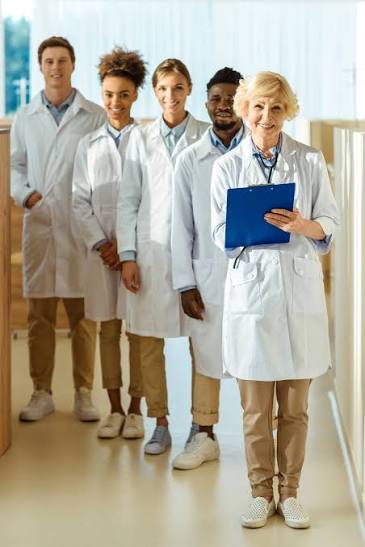 The White coat ceremony - History and significance of this medical tradition