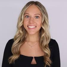 Kayla Lafferty's Instagram, Twitter & Facebook