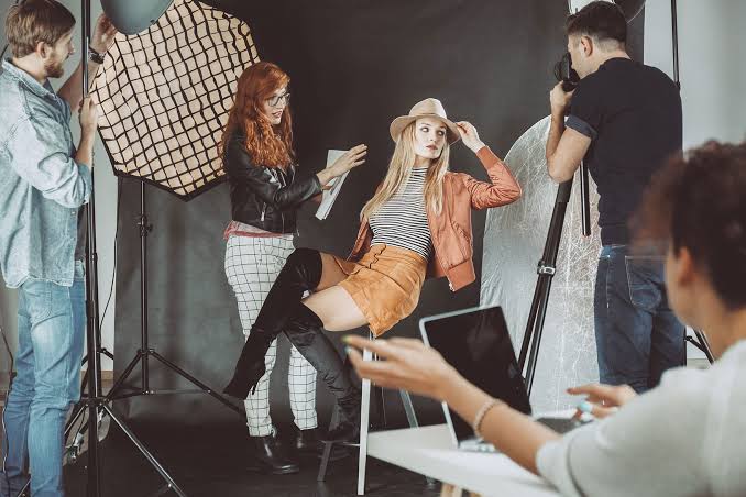 The Art of Storytelling in Fashion Modeling: Bringing Narratives to Life /  Part 2 - 7dayschic