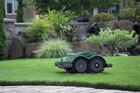 Hormis le robot de tonte (autonome), toutes les motorisations possèdent. Robot Tondeuse Sans Fil Perimetrique Le Guide Complet Mome De Terre