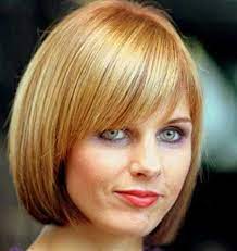 Short Bob Haircuts For Round Faces Bob Haircut And Hairstyle Ideas Short Straight Hair Bob Hairstyles With Bangs Bob Haircut With Bangs