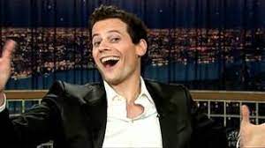 Hear more celebrity names pronounced: Ioan Gruffudd Pronunciation Actor Explains How To Say His Name