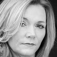 Julie Byron (byron0701)