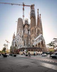 Maybe you would like to learn more about one of these? La Sagrada Familia On Twitter These Pictures Were Taken 3 Years Apart Wow