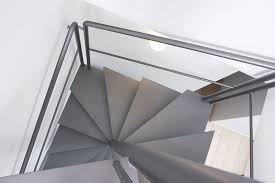 Scala A Chiocciola Quadrata In Ferro Monolitica Light Quadra Scala A Chiocciola Chiocciola Scale