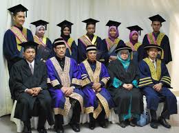 Jikalau ada merupakan kalangan yang baru sahaja menamatkan pengajian bagi lepasan stpm atau lepasan diploma, lepasan matrikulasi ataupun juga lepasan asasi. Senarai Penuh Biasiswa Yang Ditawarkan Sehingga Mac 2017 Mohon Segera