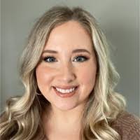 Lucy Roberson's Instagram, Twitter & Facebook