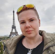 How to prevent knitting cables from coming loose?