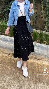 Ribuan gambar baru berkualitas tinggi ditambahkan setiap hari. 900 Ide Ootd Hijab Di 2021 Model Pakaian Hijab Model Pakaian Gaya Berpakaian