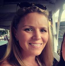 Heads up, folks! It's time we honor another member for a week. This week we  are doing a couple from East Texas that are well known and loved throughout  the artifact community.