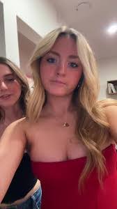 Christina Staggs's Instagram, Twitter & Facebook