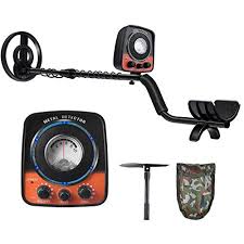 The iv tracker detects in extreme ground conditions, from salt wet beaches to highly mineralized inland sites with no operator adjustments. Top 8 4m Metal Detectors Of 2021 Best Reviews Guide