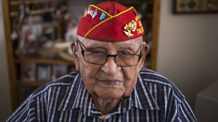 Samuel Sandoval, a Navajo Code Talker from World War II, dies at 98