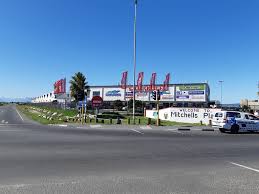 Cape town is hard to resist: More Lockdown Looting In The Western Cape As Police Race To Protect Shops News24