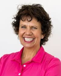 Lesley Richardson's Instagram, Twitter & Facebook