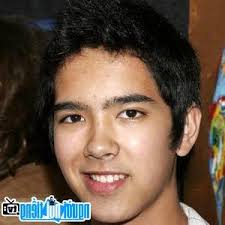 Critic reviews for akeelah and the bee. Diá»…n Vien Nam Sean Michael