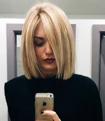 стрижка боб градуированный боб каре с пышным затылком и удлинением к лицу Kare Bob S Chelkoj Foto Samye Modnye Strizhki Bob 2019 2020 Strizhka Bob Internet Magazin Ya Maestro Professionalnaya Kosmetika Oborudovanie