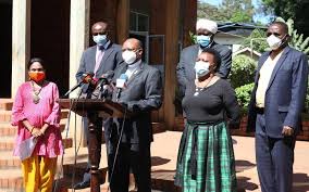 Former chief justice evans gicheru's burial held in set to go down at karen, nairobi. Evans Gicheru Biography Magdalene Odundo Kenyan Artist Biography Facts Career Wiki Life Join To Listen To Great Radio Shows Dj Mix Sets And Podcasts Daphnedanaraj