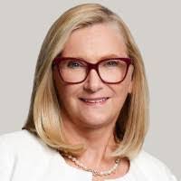 Rosemarie Rae's Instagram, Twitter & Facebook