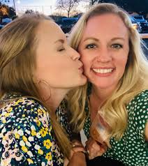 WHAT A BIRTHDAY WEEKEND, Y'ALL!! 🎉🎉 It started off with the opening  weekend of little league. Both kids played and they had great first games!  Sweet friends took me to dinner Saturday