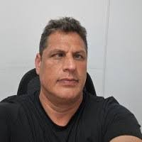 Erin Bick's Instagram, Twitter & Facebook