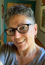 I went to the salon to get a pixie cut and this is what I ended up with.