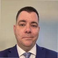 200+ perfiles de «Heaslet»