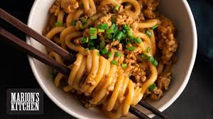 A great recipe to serve to kids who love noodles to encourage picky eaters to try something new. Quick Chicken And Peanut Udon Marion S Kitchen Youtube