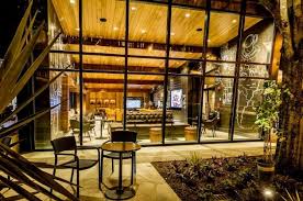 Starbucks Senior Designer David Daniels Has Sent Us Photos Of Their Recently Completed Contemporary Desig Downtown Disney Orlando Starbucks Open Disney Orlando