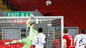 أعلن زين الدين زيدان المدير الفني لريال مدريد تشكيل فريقه المستدعى للقاء ليفربول اليوم الثلاثاء في ملعب ألفريدو دي. Yhpsis4qu03rm